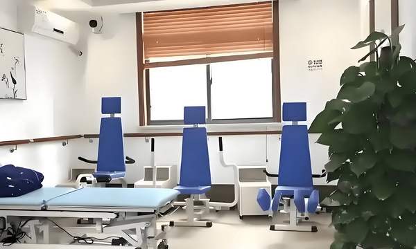深圳市积分落户条件_近三年中超冠军对决！海港小禁区之王莱昂还能把射门做到极致吗？ 王莱昂还包括工作具体
