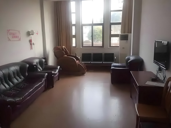 深圳入户积分注意事项_13首轮+19次轮！篮网冲击状元签，曾凡博机遇挑战并存 题：铁偷窥么原标还敢在地